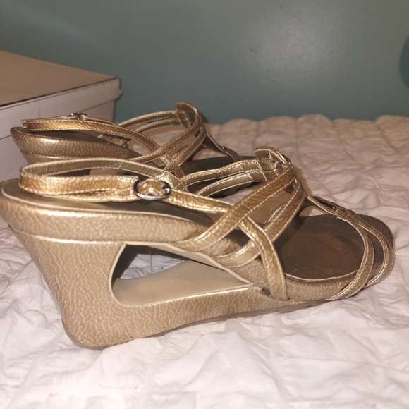 Pesaro Gold Strappy Wedge Heels 9 - Picture 3 of 10